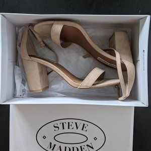 Steve Madden Heels - Size 8